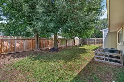 1811 Crosscoach Lane, Katy, TX 77449 - Photo 32