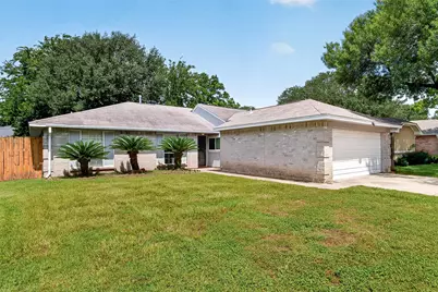 1811 Crosscoach Lane, Katy, TX 77449 - Photo 2