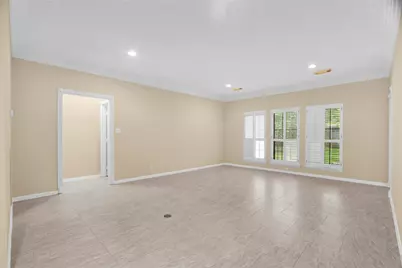611 N Hickory Street, Tomball, TX 77375 - Photo 8