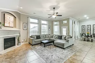 13923 Desert Trace Ct, Houston, TX 77044 - Photo 6