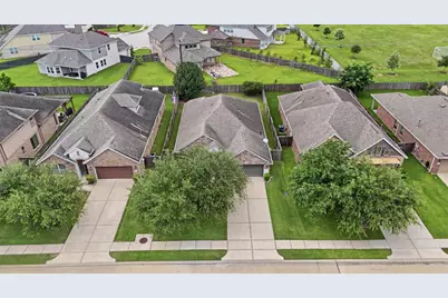 1911 Cedar Ridge Lane, Pearland, TX 77089 - Photo 30