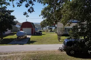 173 Lazy Water Dr, Livingston, TX 77351 - Photo 28