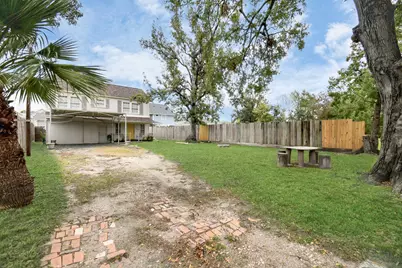 109 Amundsen Street, Houston, TX 77009 - Photo 20