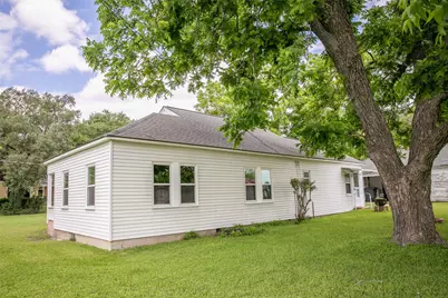 400 N Brazos Street, Burton, TX 77835 - Photo 22