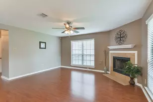 1222 Mabry Mill Rd, Houston, TX 77062 - Photo 10