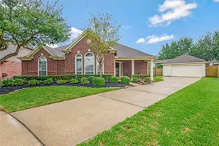 26819 Shoal Hollow Ct, Cypress, TX 77433 - Photo 2