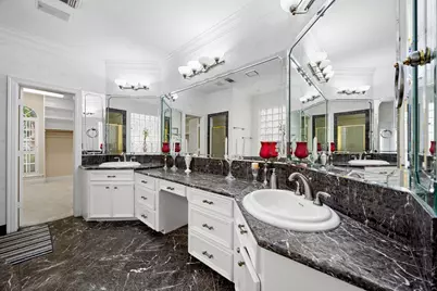 15015 Turkey Trail Court, Houston, TX 77079 - Photo 30