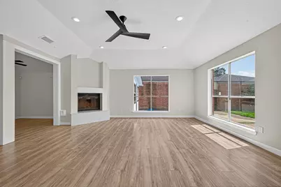 15914 Val Vista Drive, Houston, TX 77083 - Photo 14