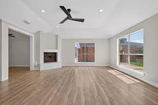 15914 Val Vista Dr, Houston, TX 77083 - Photo 14