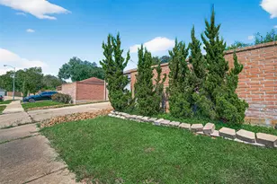 15914 Val Vista Dr, Houston, TX 77083 - Photo 48