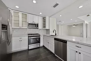 15914 Val Vista Dr, Houston, TX 77083 - Photo 20