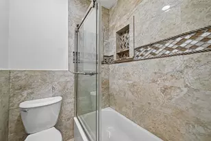15914 Val Vista Dr, Houston, TX 77083 - Photo 38
