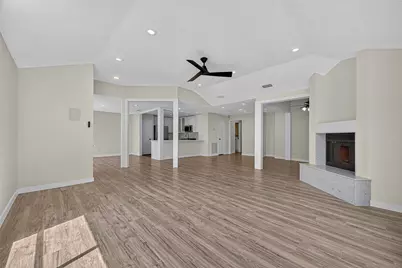 15914 Val Vista Drive, Houston, TX 77083 - Photo 16