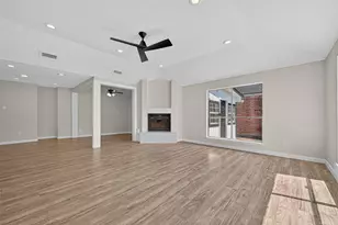 15914 Val Vista Dr, Houston, TX 77083 - Photo 18