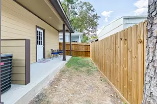 861 Palmdate, Montgomery, TX 77316 - Photo 32