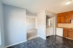 111 S Drew Ave, Livingston, TX 77351 - Photo 2