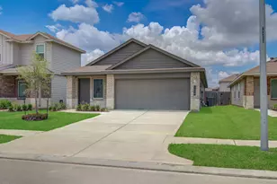 12319 lariat Run Dr, Houston, TX 77014 - Photo 2