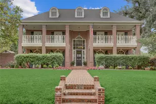 62 Pipers Walk, Sugar Land, TX 77479 - Photo 1