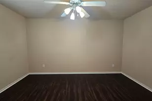 9923 Yearling Pl, Conroe, TX 77385 - Photo 18