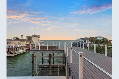 1311 Oahu Drive, Tiki Island, TX 77554 - Photo 8