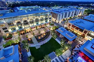 9400 Doliver Dr, Houston, TX 77063 - Photo 18