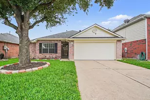 9806 Revelstoke Dr, Houston, TX 77086 - Photo 4