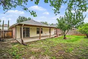 9806 Revelstoke Dr, Houston, TX 77086 - Photo 28