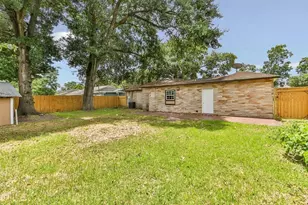 6530 Westview Dr, Houston, TX 77055 - Photo 2