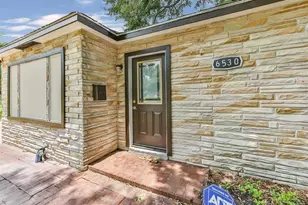6530 Westview Dr, Houston, TX 77055 - Photo 1