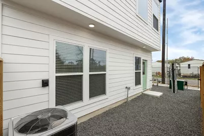 4752 Martin Hill Street, Houston, TX 77018 - Photo 42