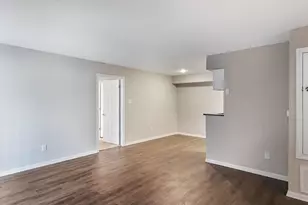 10700 Fuqua St, Houston, TX 77089 - Photo 8