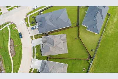 2730 Thunder Creek Drive Drive, Katy, TX 77493 - Photo 2