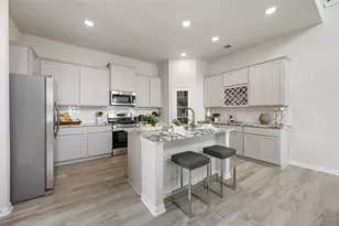 722 Tejas Vlg Pkwy, Beasley, TX 77417 - Photo 8
