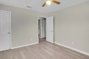 5404 Lorraine Dr, Baytown, TX 77521 - Photo 20