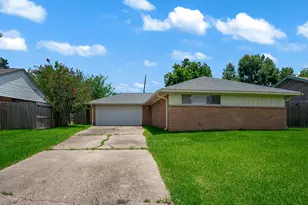 5404 Lorraine Dr, Baytown, TX 77521 - Photo 2