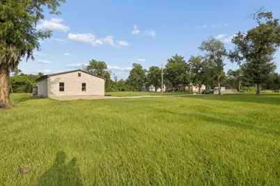 638 Kelly Lane, Holiday Lakes, TX 77515 - Photo 22