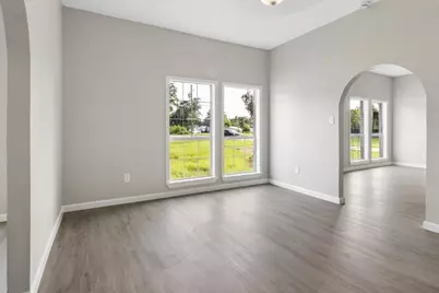 638 Kelly Lane, Holiday Lakes, TX 77515 - Photo 4