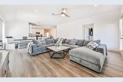 1702 Perch Street, Alvin, TX 77511 - Photo 10