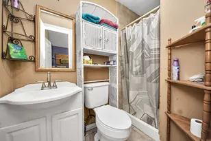 8227 Chadwick St, Houston, TX 77029 - Photo 46