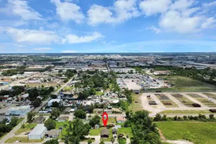 8227 Chadwick St, Houston, TX 77029 - Photo 2