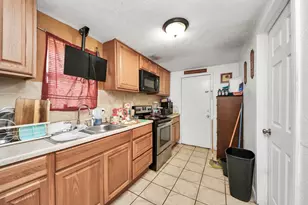 8227 Chadwick St, Houston, TX 77029 - Photo 22