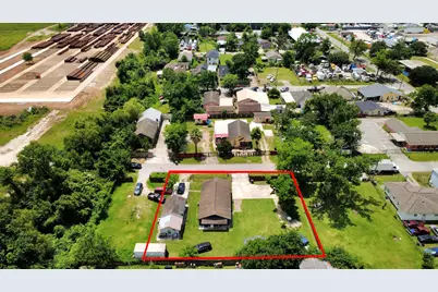 8227 Chadwick Street, Houston, TX 77029 - Photo 6