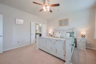 1214 Red Hills Dr, Rosharon, TX 77583 - Photo 16