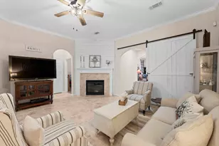 15219 Scenic Forest Dr, Conroe, TX 77384 - Photo 6