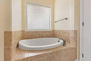 3906 Ambrose Ct, Bryan, TX 77808 - Photo 16