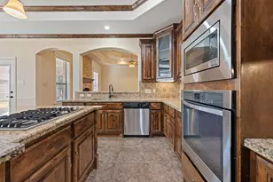 3906 Ambrose Ct, Bryan, TX 77808 - Photo 8