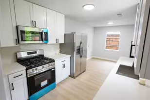 5515 Greylog Dr, Houston, TX 77048 - Photo 18
