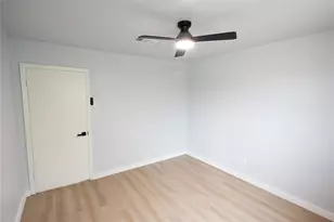 5515 Greylog Dr, Houston, TX 77048 - Photo 46