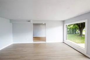 5515 Greylog Dr, Houston, TX 77048 - Photo 12