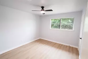 5515 Greylog Dr, Houston, TX 77048 - Photo 44
